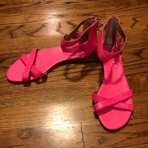 Unworn Rebecca Minkoff sandals size 7.5